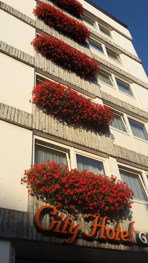 City-Hotel Garni นอย-อุล์ม ภายนอก รูปภาพ