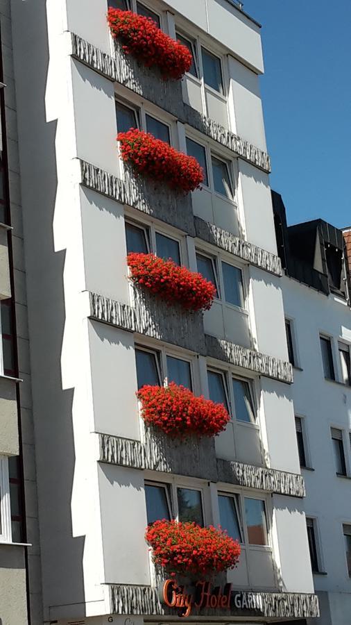 City-Hotel Garni นอย-อุล์ม ภายนอก รูปภาพ