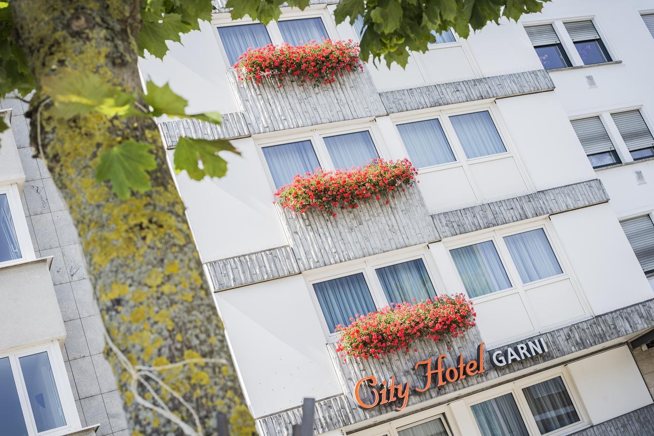 City-Hotel Garni นอย-อุล์ม ภายนอก รูปภาพ
